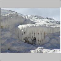 10- Sulphur stalactites.jpg